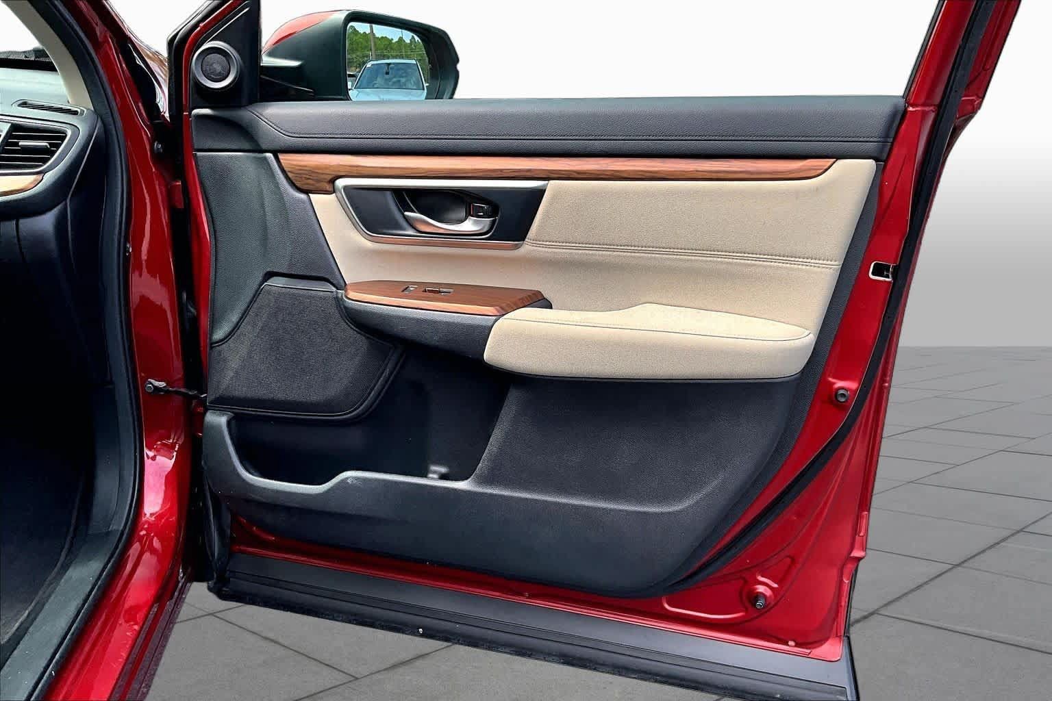 Used 2019 Honda CR-V EX image 23