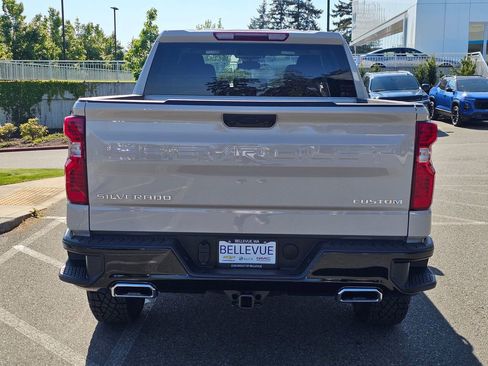New 2026 Chevrolet Silverado 1500 Custom Trail Boss AWD/4WD image 4