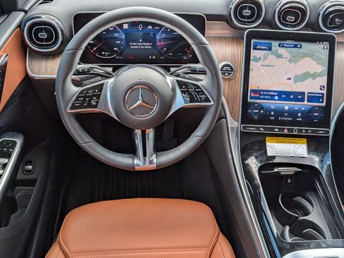 Certified 2026 Mercedes-Benz GLC 300 4MATIC image 24