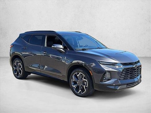 Used 2021 Chevrolet Blazer RS w/ Enhanced Convenience Package FWD image 3
