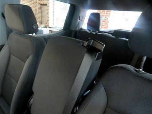 Used 2020 GMC Sierra 1500 SLE image 49