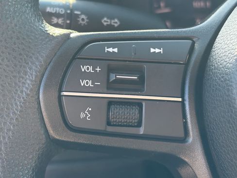 Used 2023 Honda Accord LX image 11