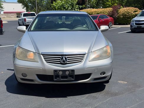 Used 2005 Acura RL AWD/4WD image 2