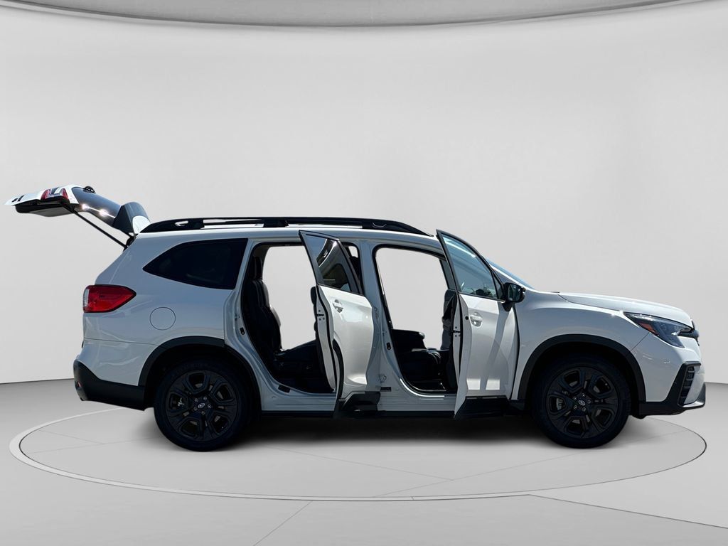 Used 2023 Subaru Ascent Onyx Edition AWD/4WD image 30