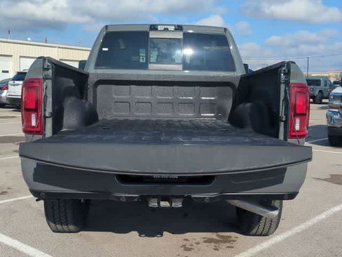 New 2026 RAM 2500 Laramie AWD/4WD image 33