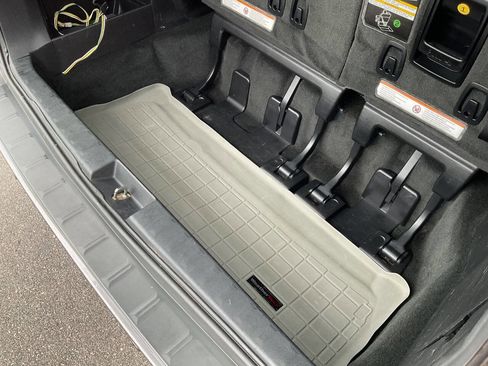 Used 2015 Toyota Sienna AWD image 40