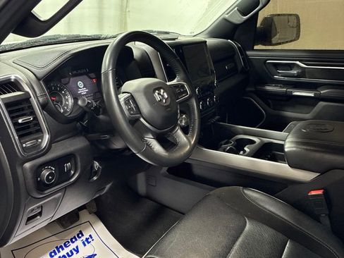 Used 2024 RAM 1500 Laramie AWD/4WD image 12