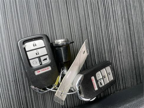 Used 2016 Honda Pilot EX-L image 35