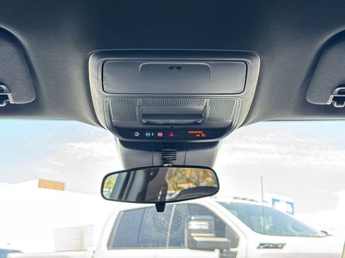 Used 2025 Chevrolet Traverse LT w/ Enhanced Driving Package FWD image 25