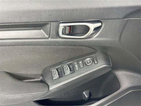 Used 2023 Honda Civic Sport image 23