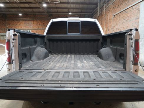 Used 2013 Ford F150 Raptor w/ Luxury Equipment Group image 18