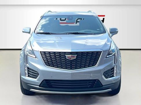 Used 2025 Cadillac XT5 Premium Luxury w/ Technology Package FWD image 2