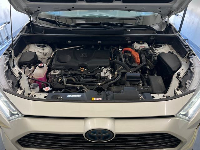 Used 2021 Toyota RAV4 Limited AWD/4WD image 47