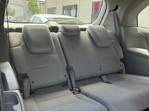 Used 2016 Honda Odyssey SE image 18
