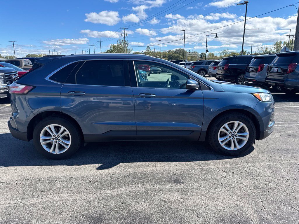 Used 2019 Ford Edge SEL w/ Equipment Group 201A AWD/4WD image 2