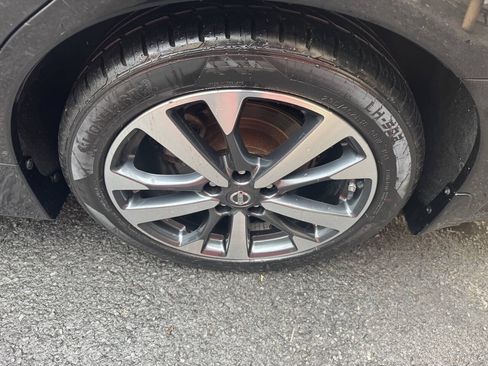 Used 2017 Nissan Altima 2.5 SR FWD image 37