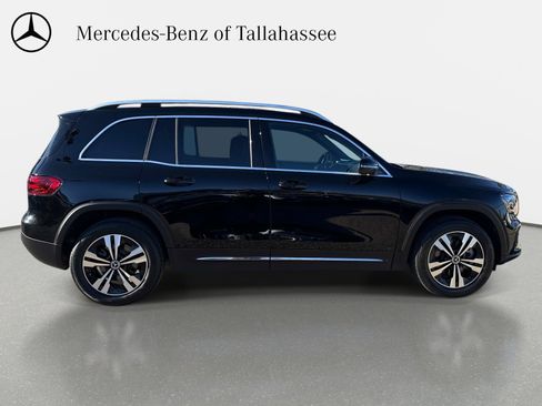 Certified 2025 Mercedes-Benz GLB 250 image 4