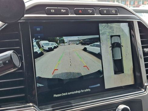 Used 2022 Ford F350 Platinum AWD/4WD image 18