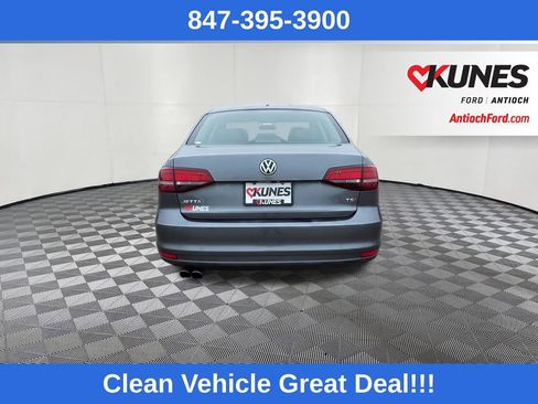 Used 2018 Volkswagen Jetta Wolfsburg Edition image 6