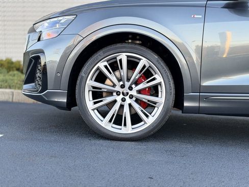 New 2026 Audi Q8 Prestige image 3