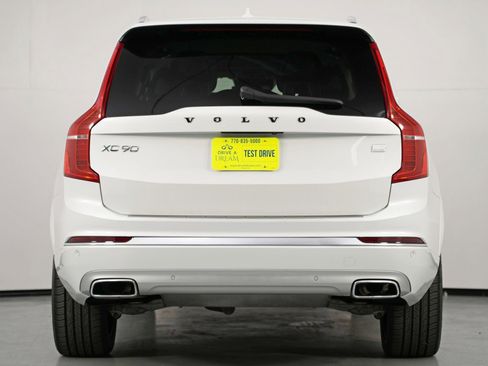 Used 2021 Volvo XC90 T8 Inscription Expression w/ Protection Package Premier image 11