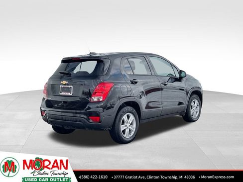 Used 2020 Chevrolet Trax LS w/ Tint and Cruise Package image 6
