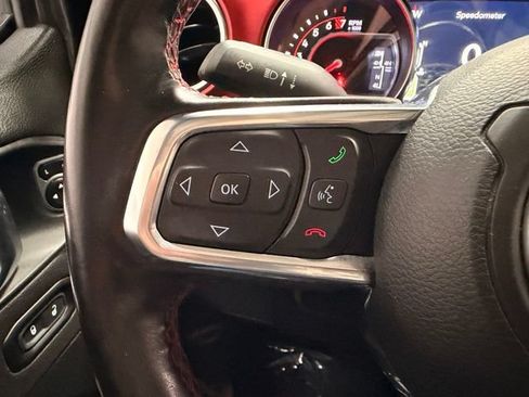 Used 2021 Jeep Gladiator Rubicon AWD/4WD image 31