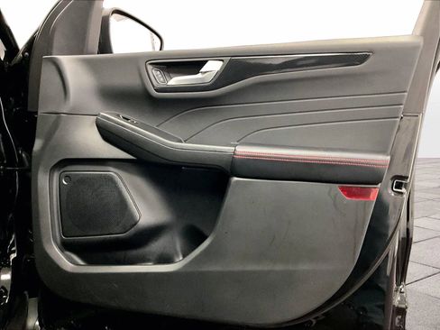 Certified 2023 Ford Escape ST-Line w/ Tech Pack #1 image 23