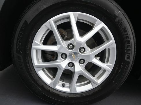 Used 2024 Chevrolet Equinox LS w/ LS Convenience Package FWD image 10