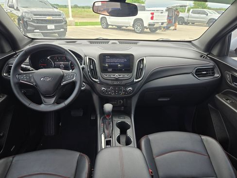 Certified 2024 Chevrolet Equinox RS w/ RS Leather Package FWD image 15