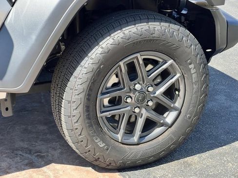 Used 2024 Jeep Wrangler Sport S image 20