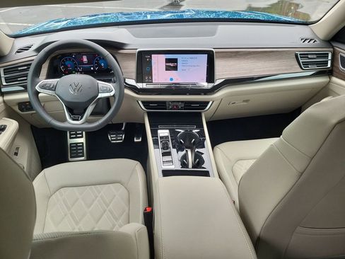 New 2026 Volkswagen Atlas SEL Premium R-Line image 16