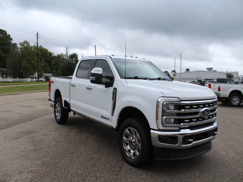 Used 2024 Ford F250 Lariat w/ Lariat Ultimate Package AWD/4WD image 2