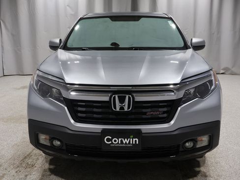 Used 2019 Honda Ridgeline Sport image 7