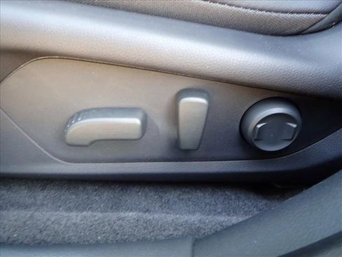 New 2026 Subaru Crosstrek 2.5i Limited image 12