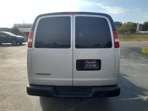 Used 2020 Chevrolet Express 3500 LS image 6