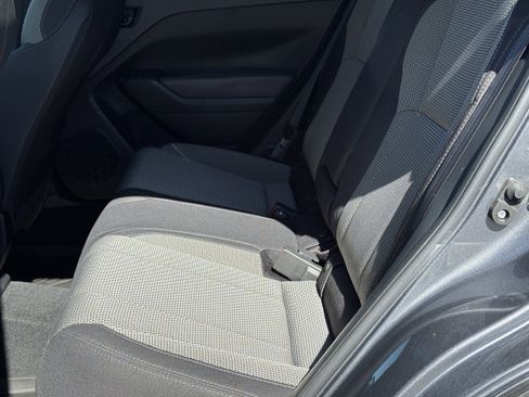 Certified 2024 Subaru Crosstrek 2.0i Premium image 33