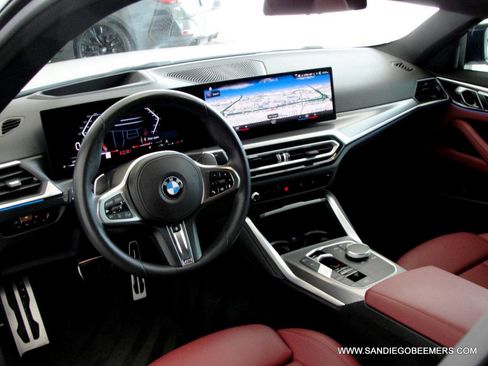 Used 2024 BMW M440i Coupe w/ Premium Package image 34