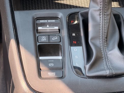 Used 2024 Honda CR-V EX image 24