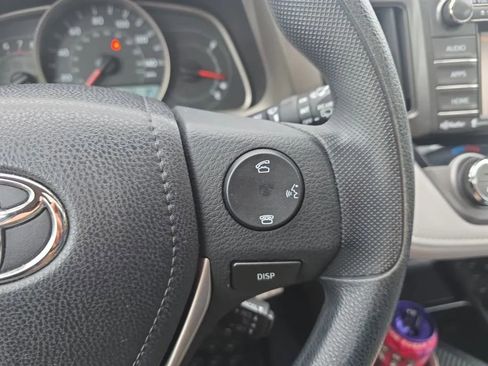 Used 2015 Toyota RAV4 XLE FWD image 19
