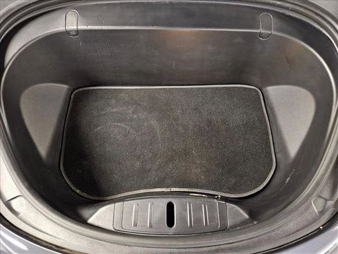 Used 2019 Tesla Model 3 Performance image 23