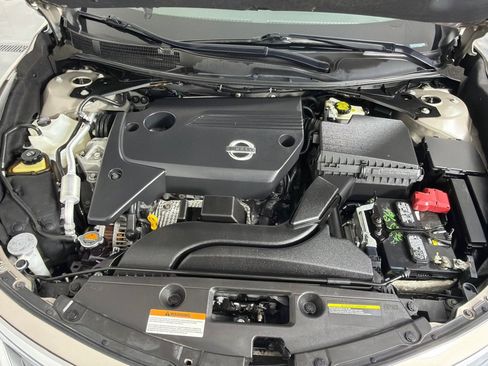 Used 2015 Nissan Altima 2.5 S w/ Special Edition Package FWD image 22