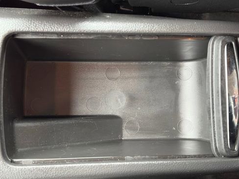 Used 2022 Buick Encore Preferred w/ Safety Package image 32