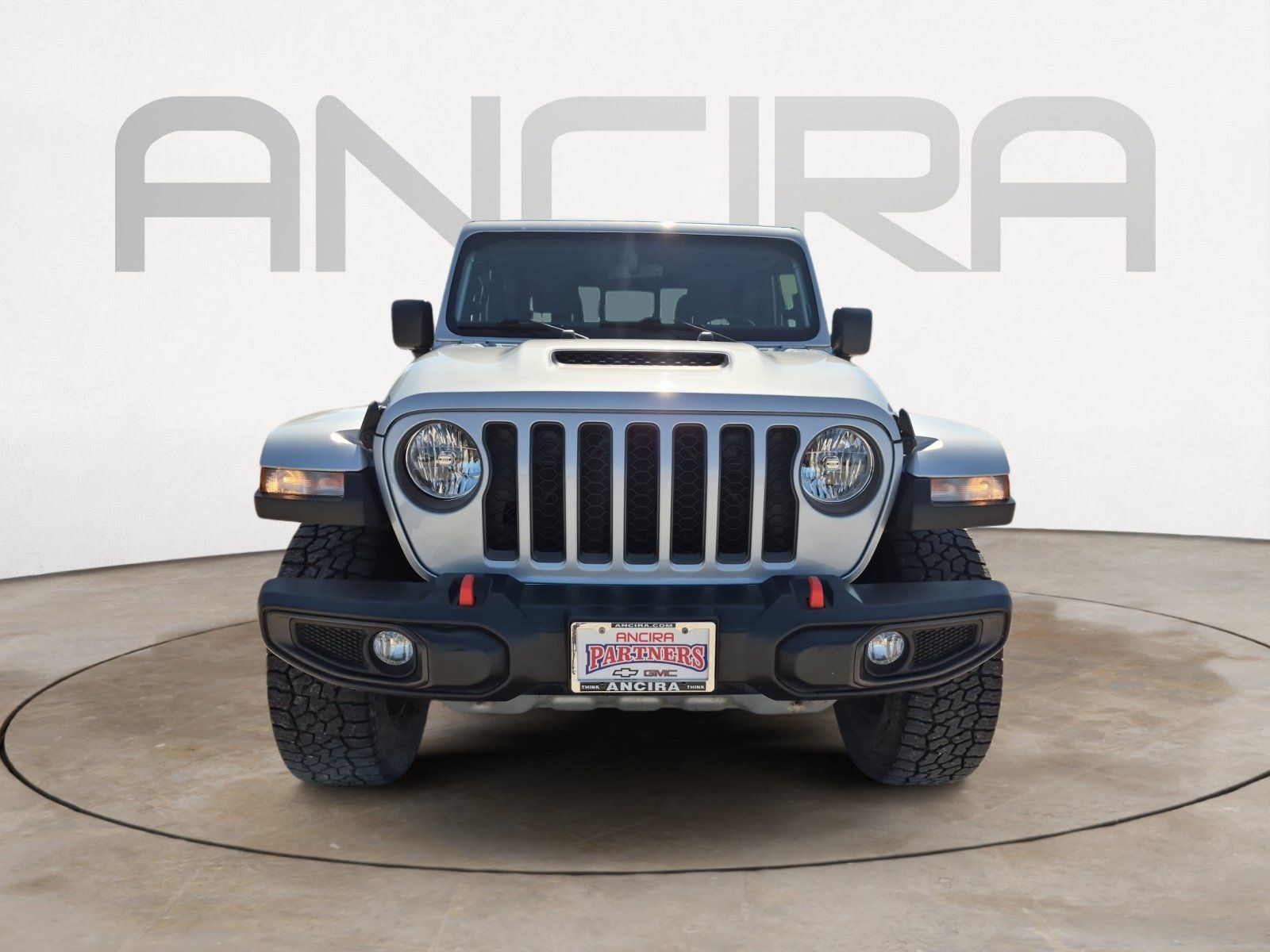 Used 2023 Jeep Gladiator Mojave AWD/4WD image 4