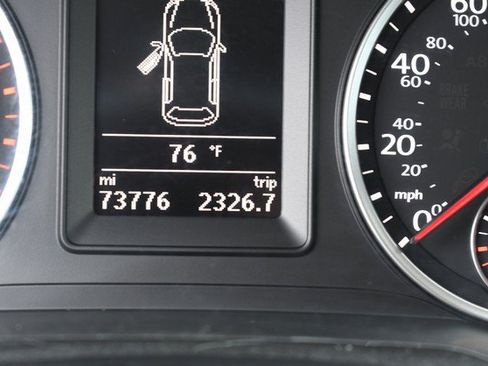Used 2017 Volkswagen Tiguan S AWD/4WD image 32