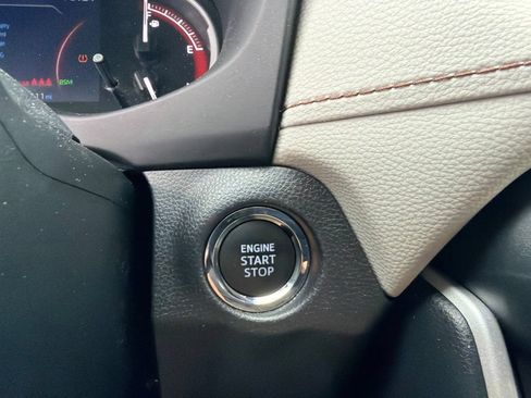 Used 2024 Toyota RAV4 XLE AWD/4WD image 26