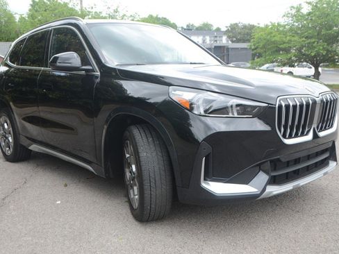 Used 2026 BMW X1 xDrive28i AWD/4WD image 9