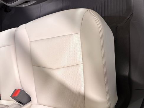 Used 2023 Cadillac XT5 Premium Luxury w/ LPO, Floor Liner Package image 23