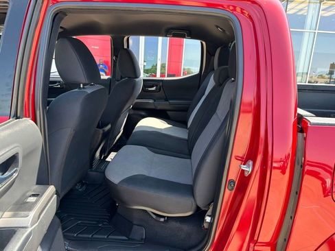 Used 2023 Toyota Tacoma TRD Sport w/ Technology Package RWD image 17