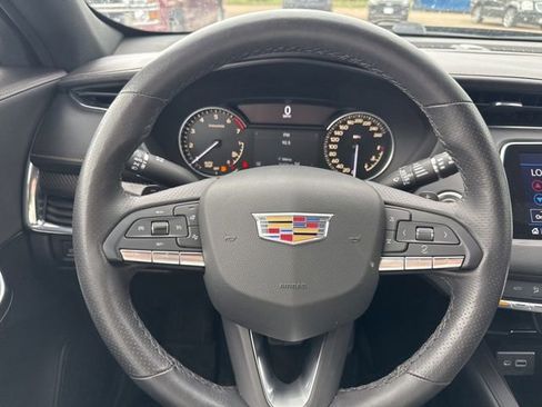 Used 2023 Cadillac XT4 Sport AWD/4WD image 13